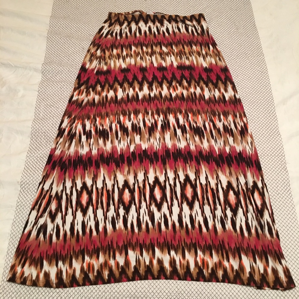Chico’s Red Pattern Skirt